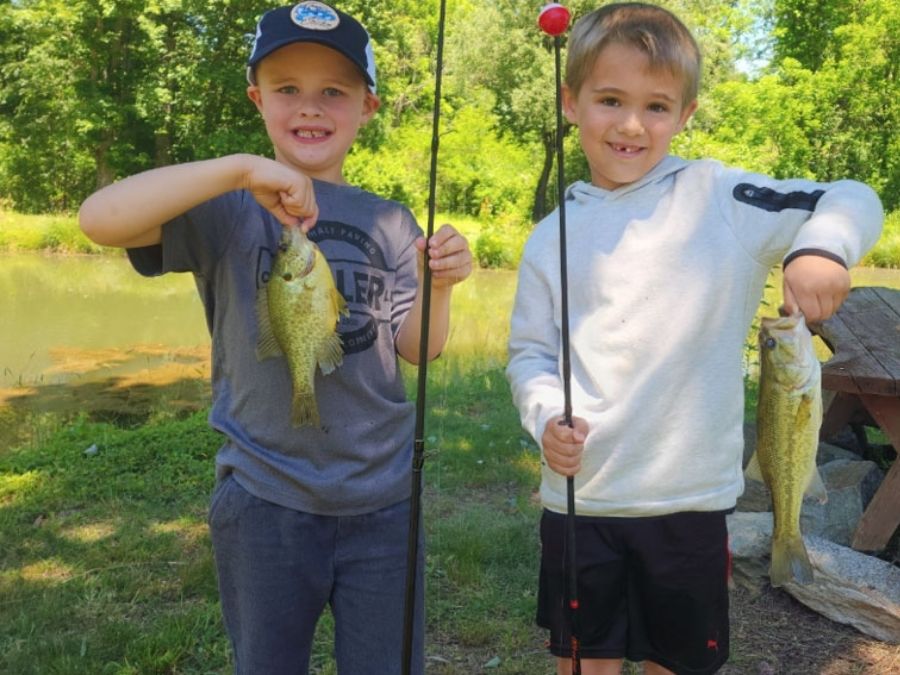 Freshwater pond fishing