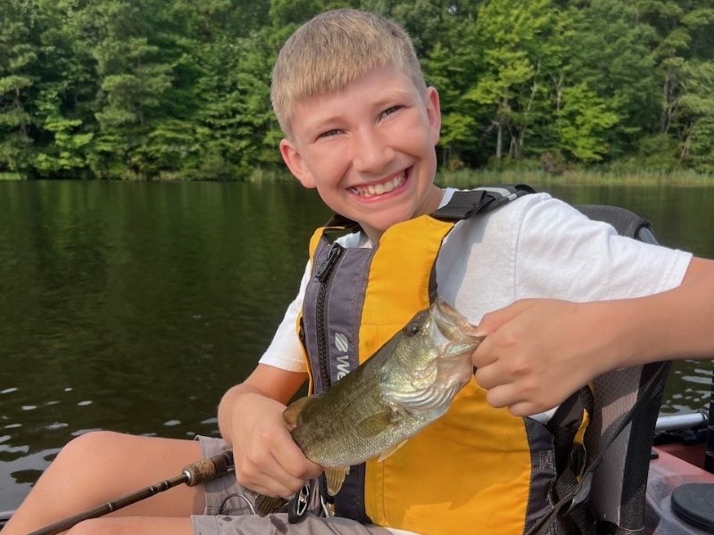 Kayak bass fishing