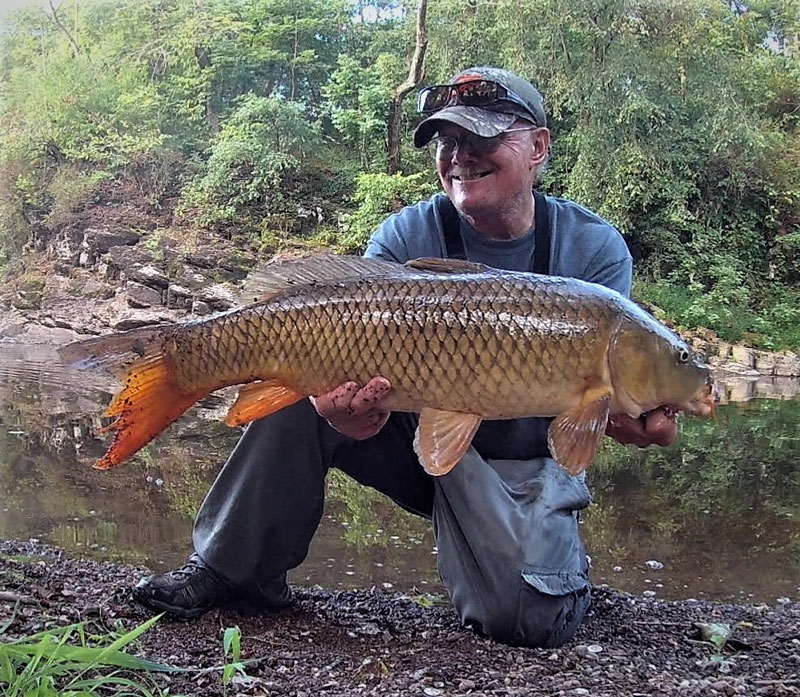 jim with a big carp