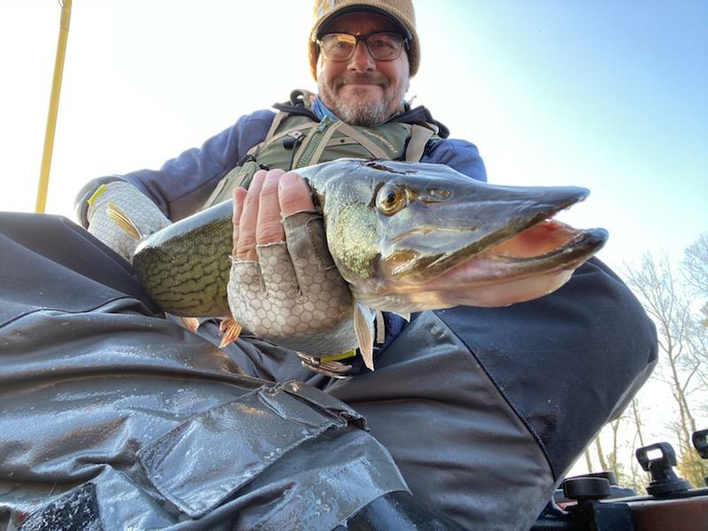 kayak fishing for pickerel