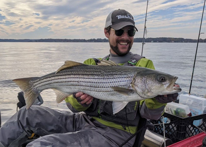 kayak fishing for stripers in the middle bay