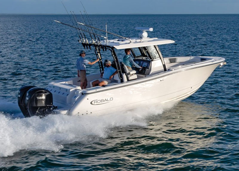 F350 yamaha outboards on a robalo r300