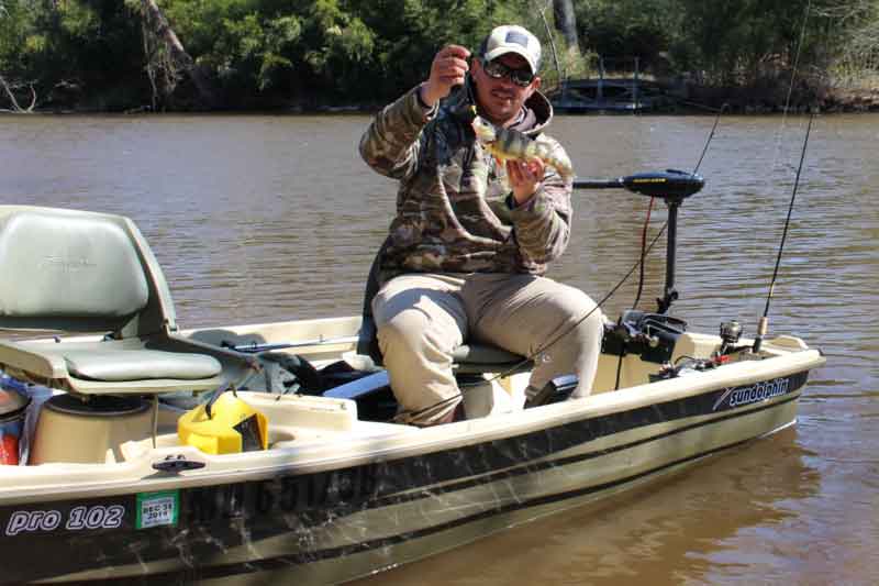 bass tender fishing boat