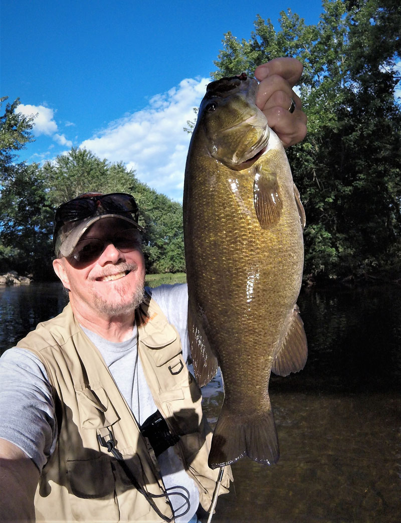 jim gronaw with a big smallmouth bass