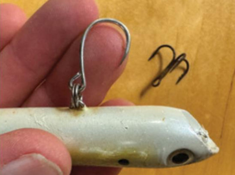 single hook on a lure