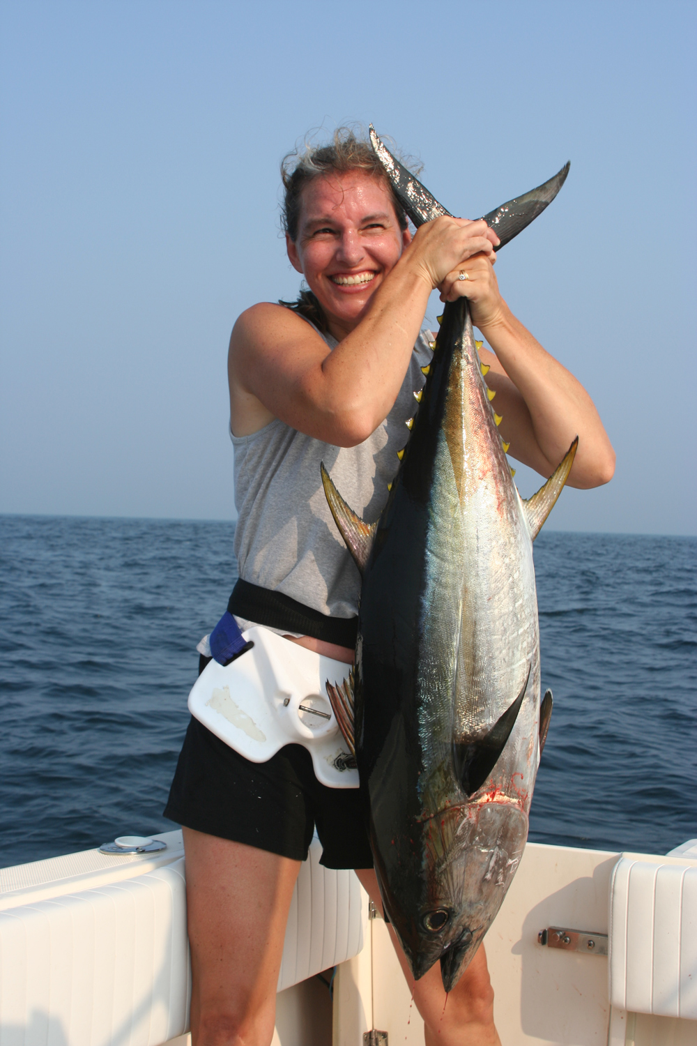fishing for yellowfin tuna
